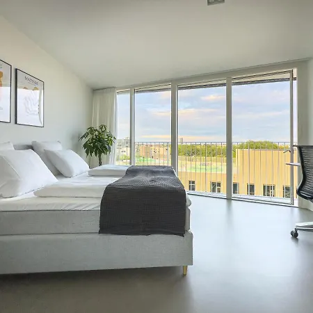 Exclusive Penthouse With Sunset Views *