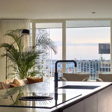 Exclusive Penthouse With Sunset Views *