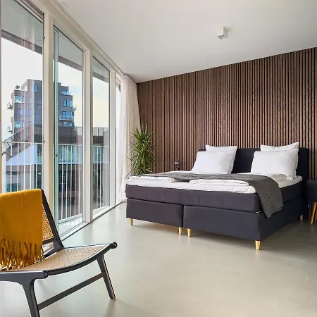 Exclusive Penthouse With Sunset Views Appartement