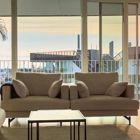 Exclusive Penthouse With Sunset Views *