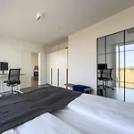 Exclusive Penthouse With Sunset Views