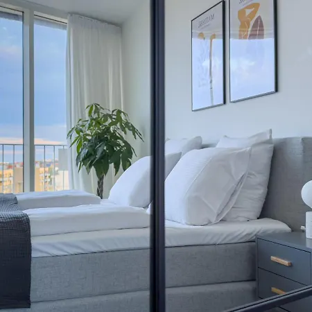 Exclusive Penthouse With Sunset Views Lägenhet *